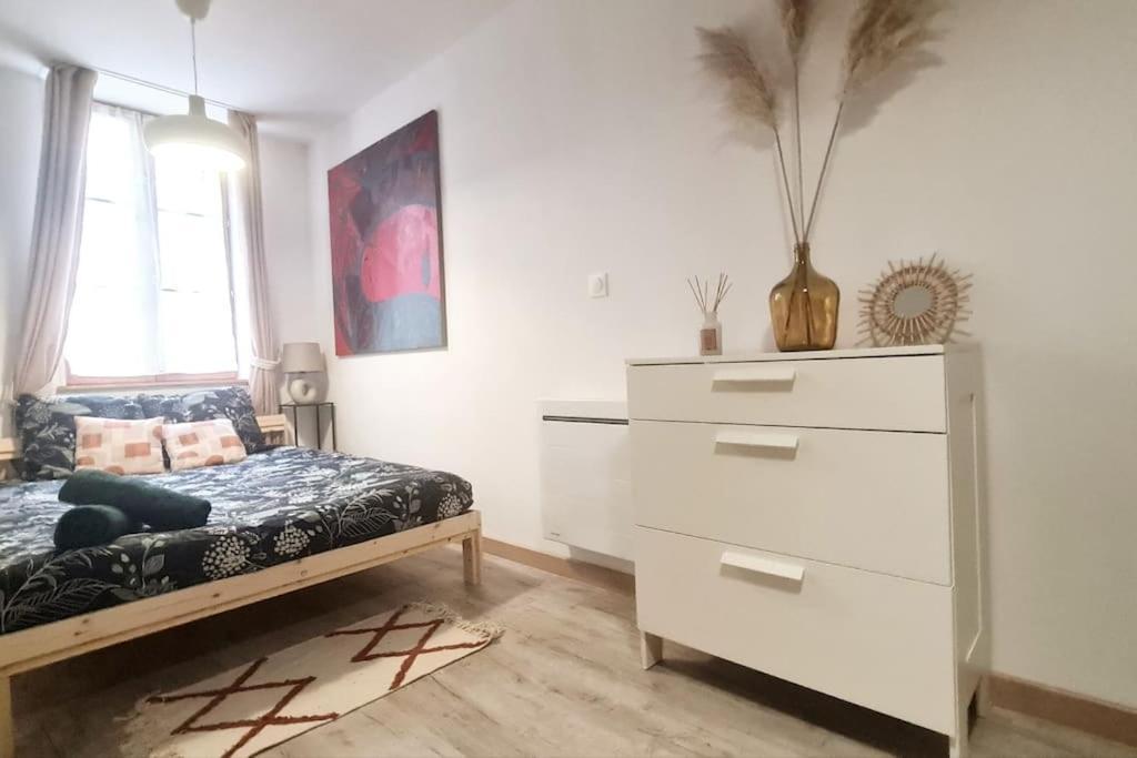 Chic Et Normand, Parking Facile, Wifi Hd Apartment Pont-Audemer Exterior photo
